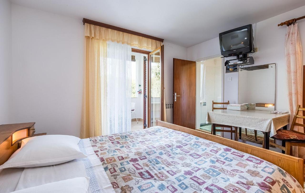 Ana Apartment Porec Luaran gambar